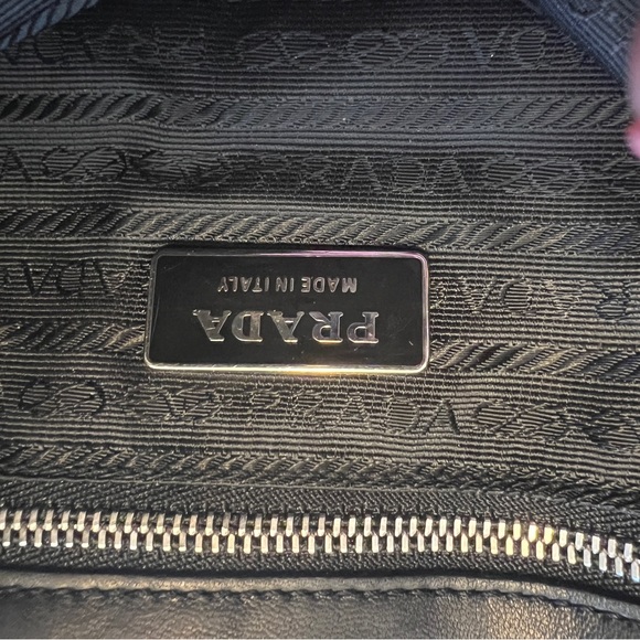 Vintage Prada - Picture 13 of 14